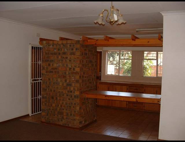 3 BEDROOM PROPERTY TO RENT IN CHROOM PARK